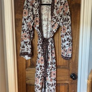 Cost Plus World Market Floral Cotton Robe - White, Brown & Pink